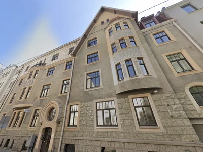 Многоквартирный жилой дом Vīlandes iela 10