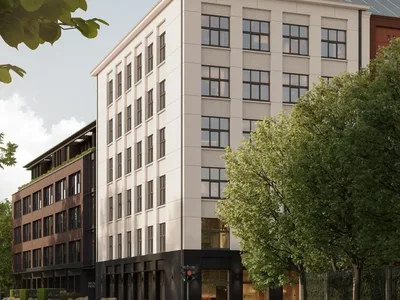 Commerce Signature House