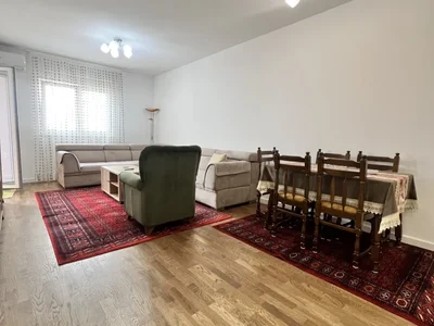 Hütte Kuća 63 m² na Izdavanje – Stari Aerodrom, Podgorica