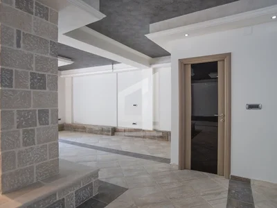 Comercio Poslovni prostor 102 m² na Prodaju – Herceg Novi