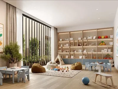 Complexe résidentiel New Odessa Residence with a swimming pool, tennis courts and lounge areas 5 minutes away from the park, Town Square, Dubai, UAE