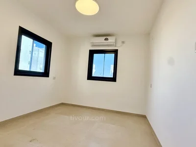 Barrio residencial A vendre superbe appartement 5 pieces a ashdod rue kineret youd alef