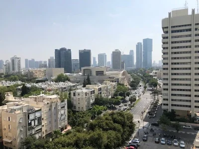 Residential quarter Grand 4 pieces de standing avec vue sur tout tel aviv