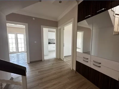 Apartamentowiec Apartment Flat İn Kuşadası