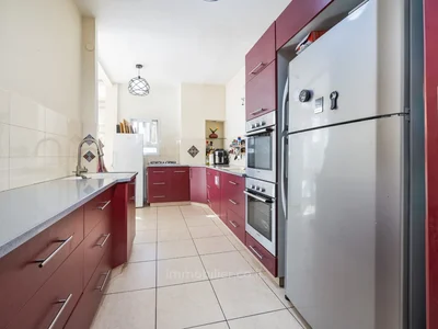 Wohnviertel Appartement 4 pieces idealement situe