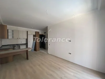 Wohnanlage Apartments 1+1 bezugsfertig in Arpachbahşiş, Mersin in einer Anlage mit Pool und in der Nähe des Meeres