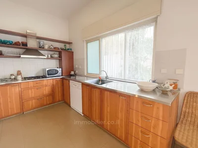 Wohnviertel Magnifique appartement 3 pieces avec potentiel balcon et 4 pieces situe entre gordon et la mer 5 mn