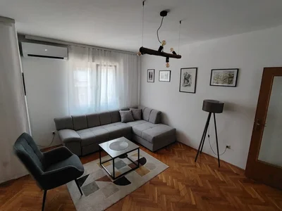 Wohnviertel Stan 55 m² na Izdavanje – Zagorič, Podgorica