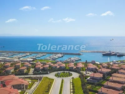 Wieś domków Luxurious villas in Beylikdüzü, Istanbul in a big complex with the stunning Marmara sea view