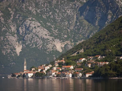 How to get a Montenegrin residence permit for digital nomads? All conditions and documents