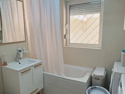 Wohnviertel Stan 56 m² na Prodaju – Blok Ix, Podgorica