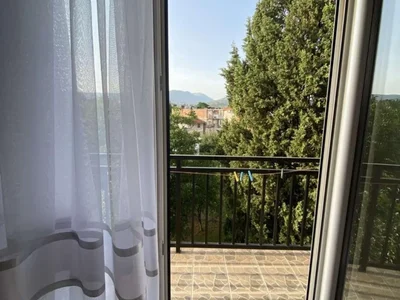 Wohnviertel Stan 68 m² na Izdavanje – Zagorič, Podgorica