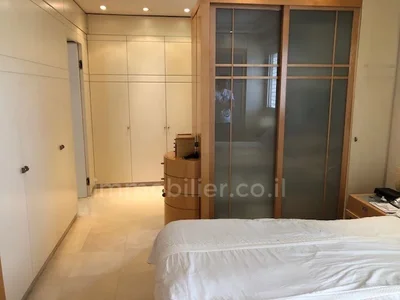 Residential quarter Grand 4 pieces de standing avec vue sur tout tel aviv
