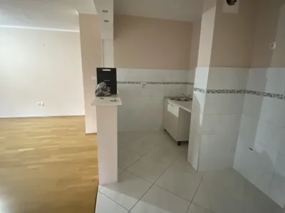 Wohnviertel Stan 69 m² na Izdavanje – Pobrežje, Podgorica