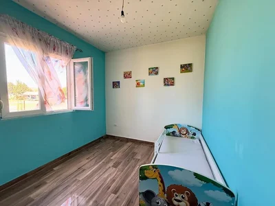 Hütte Kuća 137 m² na Izdavanje – Donji Kokoti, Podgorica