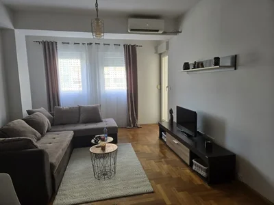 Barrio residencial Stan 75 m² na Izdavanje – City Kvart, Podgorica