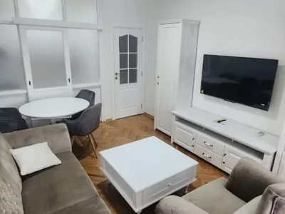 Barrio residencial Stan 75 m² na Izdavanje – Stara Varoš, Podgorica
