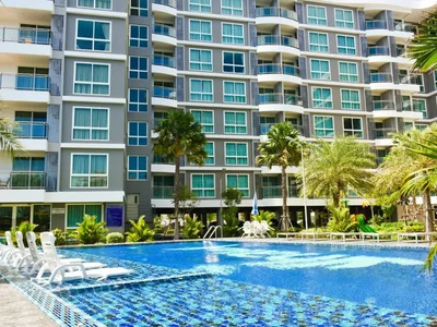 Edificio de apartamentos WHALE MARINA CONDOMINIUM
