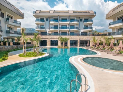Edificio de apartamentos Apartamentos con vistas panorámicas a la ciudad en Kargıcak Alanya