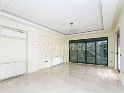 Cottage village New triplex villa 3+1 in Kadriye, Antalya in the complex with a private pool and near the golf fields.