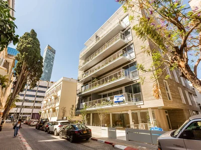 Жилой квартал Au centre avec terrasse bon emplacement dans rue calme renove