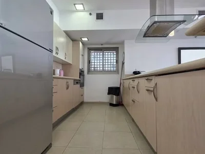 Residential quarter A louer superbe appartement de 4 pieces spacieux et lumineux avec vue directe sur la mer