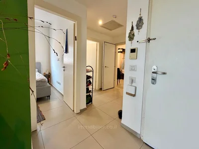 Quartier résidentiel À vendre – appartement rénové 3 pièces dans immeuble neuf
rue lilienblum, tel-aviv-yafo
