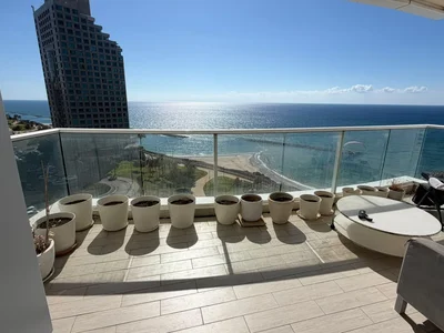 Barrio residencial Nat600 immeuble premiere ligne de mer