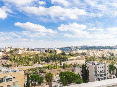 Quartier résidentiel Magnifique penthouse 4 pièces avec terrasse 80m2 soucca