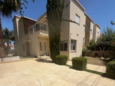 Жилой квартал Maison de reve meublee avec piscine a louer immediatement