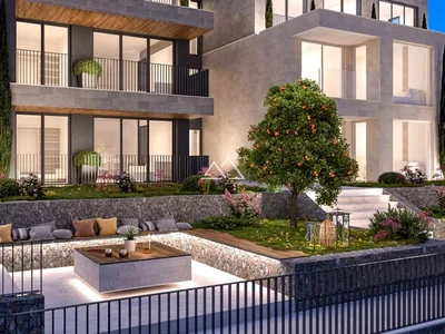Complexe résidentiel New residential building near the sea in Kotor