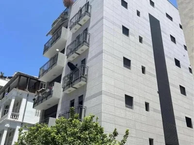 Barrio residencial A vendre appartement neuf 4 piEces proche de la mer avec parking terrasse et cave