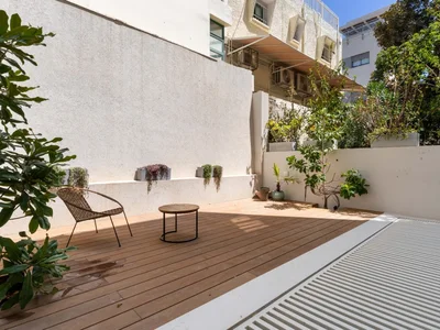 Quartier résidentiel Immeuble de charme avec terrasses, calme, proche de la mer – À ne pas manquer ! bien agencé, lumineux, spacieux, magnifique, rénové