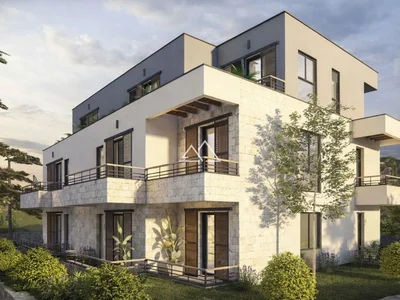 Wohnanlage Residential complex with sea view in Orahovac