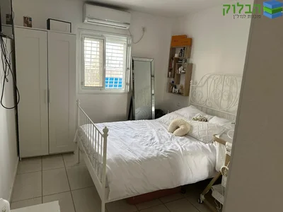 Wohnviertel 2 pieces A vendre a rishon lezion quartier ramat eliyahu