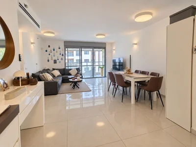 Barrio residencial Exclusivite a raanana 4 pieces avec mamad terrasse et parking