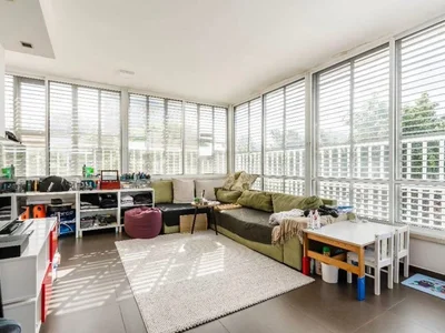 Dzielnica mieszkaniowa Etage entier de 132 m avec quatre expositions angle massada beer tuvia