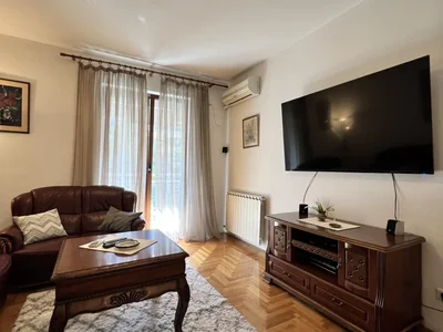 Wohnviertel Stan 75 m² na Izdavanje – Preko Morače, Podgorica