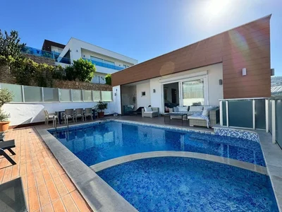 Villa Furnished 4+1 villa with pool in Granada Residence complex.