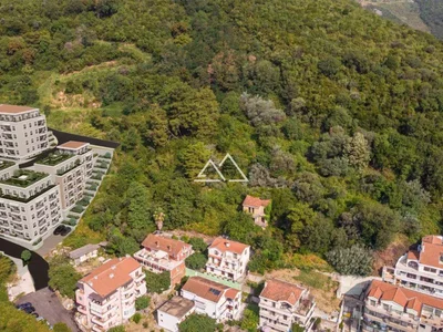 Complexe résidentiel (new building) in Budva