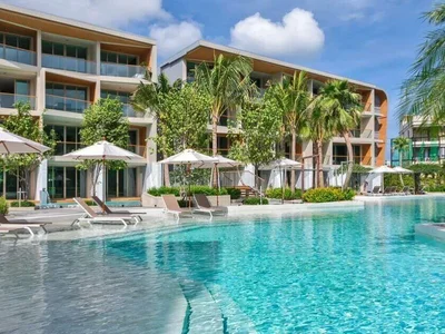 Wohnanlage WYNDHAM Grand Nai Harn Beach Phuket
