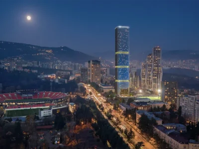 Zespół mieszkaniowy Fashion Avenue Novyj arhitekturnyj simvol Tbilisi v prestiznom rajone Vake