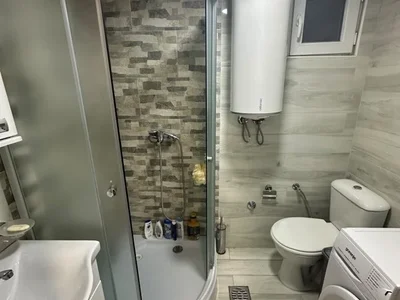 Hütte Kuća 40 m² na Izdavanje – Tološi, Podgorica