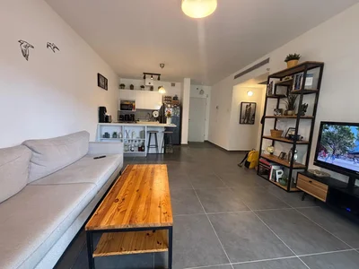 Residential quarter Limite de neve tzedek 2 pieces