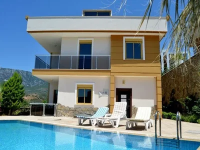 Вилла Вилла 4+2 с бассейном и видом на море под Гражданство Турции.