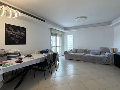 Quartier résidentiel À ne pas manquer, bon emplacement, grand 4 pièces à vendre, city, ashdod