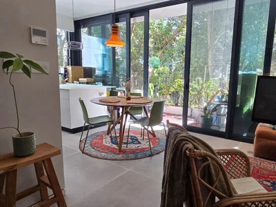 Dzielnica mieszkaniowa Appartement de 3 pieces avec balcon et vue sur la verdure rue lilian