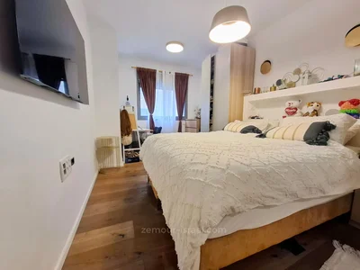 Жилой квартал Au centre avec terrasse bien agence dans un bel immeuble