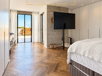 Quartier résidentiel Penthouse avec piscine privée et vastes terrasses vue mer | ramat aviv gimel, tel aviv