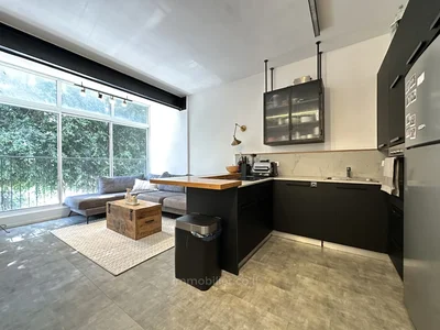 Residential quarter Investissement ideal 4 pieces renove a rafraichir proche boulevard nordau parfait colocation